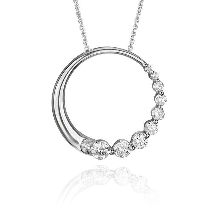 14k White Gold Circle Diamond Pendant