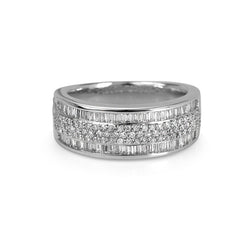 14K White Gold Diamond Ring